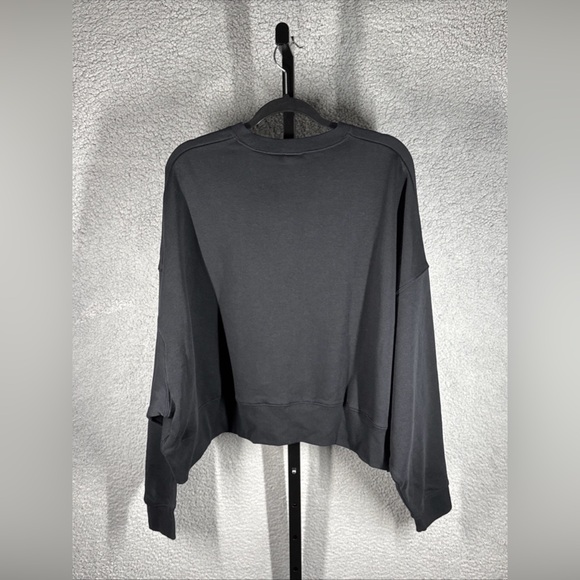 Nike Oversized Crewneck Sweatshirt Mod Crop Black Women’s Sz XL NWT - Picture 2 of 16